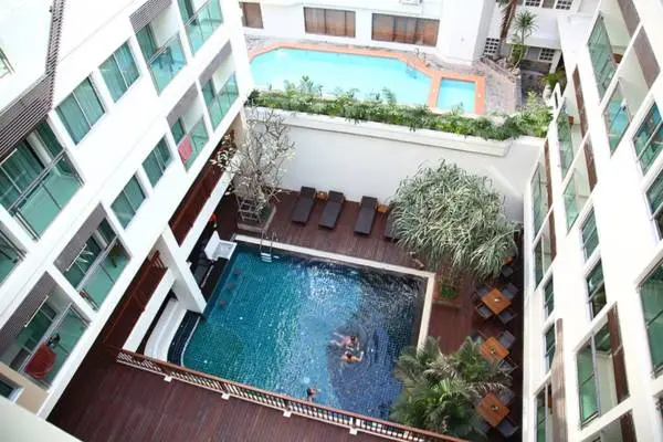 Sunshine Hotel and Residence