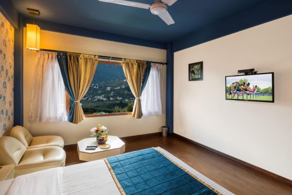 Honeymoon Inn Manali Tour 4 Days