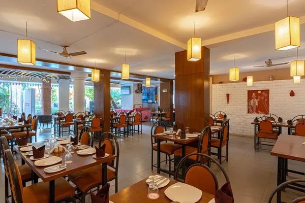 Adamo The Bellus 04 Days Tour