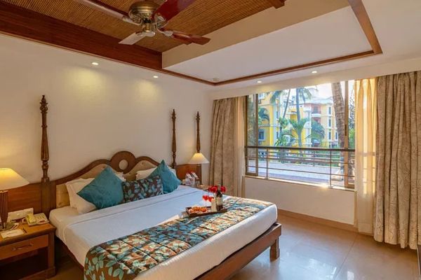 Adamo The Bellus 04 Days Tour